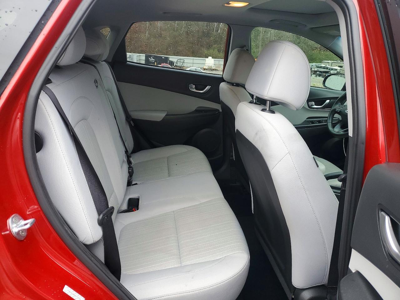 2022 HYUNDAI KONA SEL photo 10