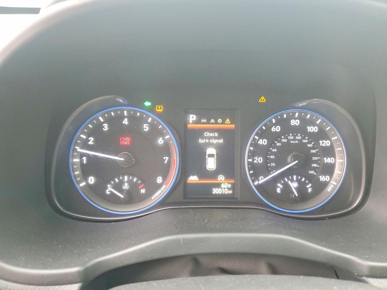 2022 HYUNDAI KONA SEL photo 9