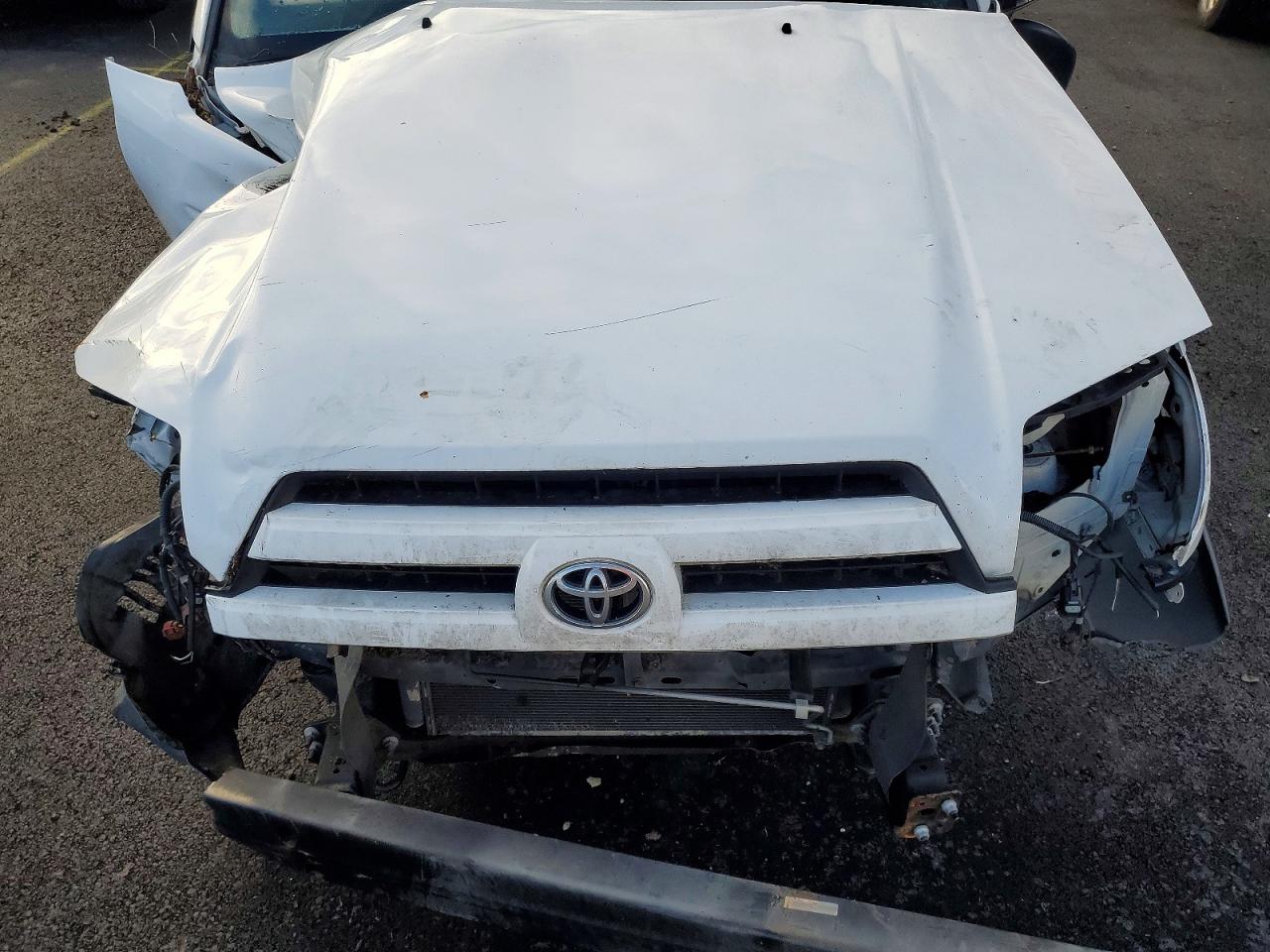 2003 TOYOTA 4RUNNER SR5 photo 11