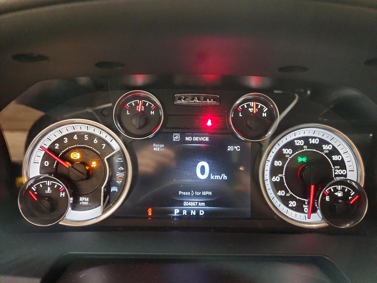 2016 RAM 1500 SPORT photo 25