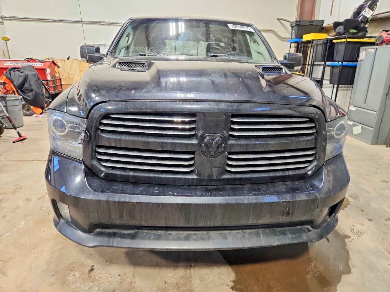 2016 RAM 1500 SPORT photo 13