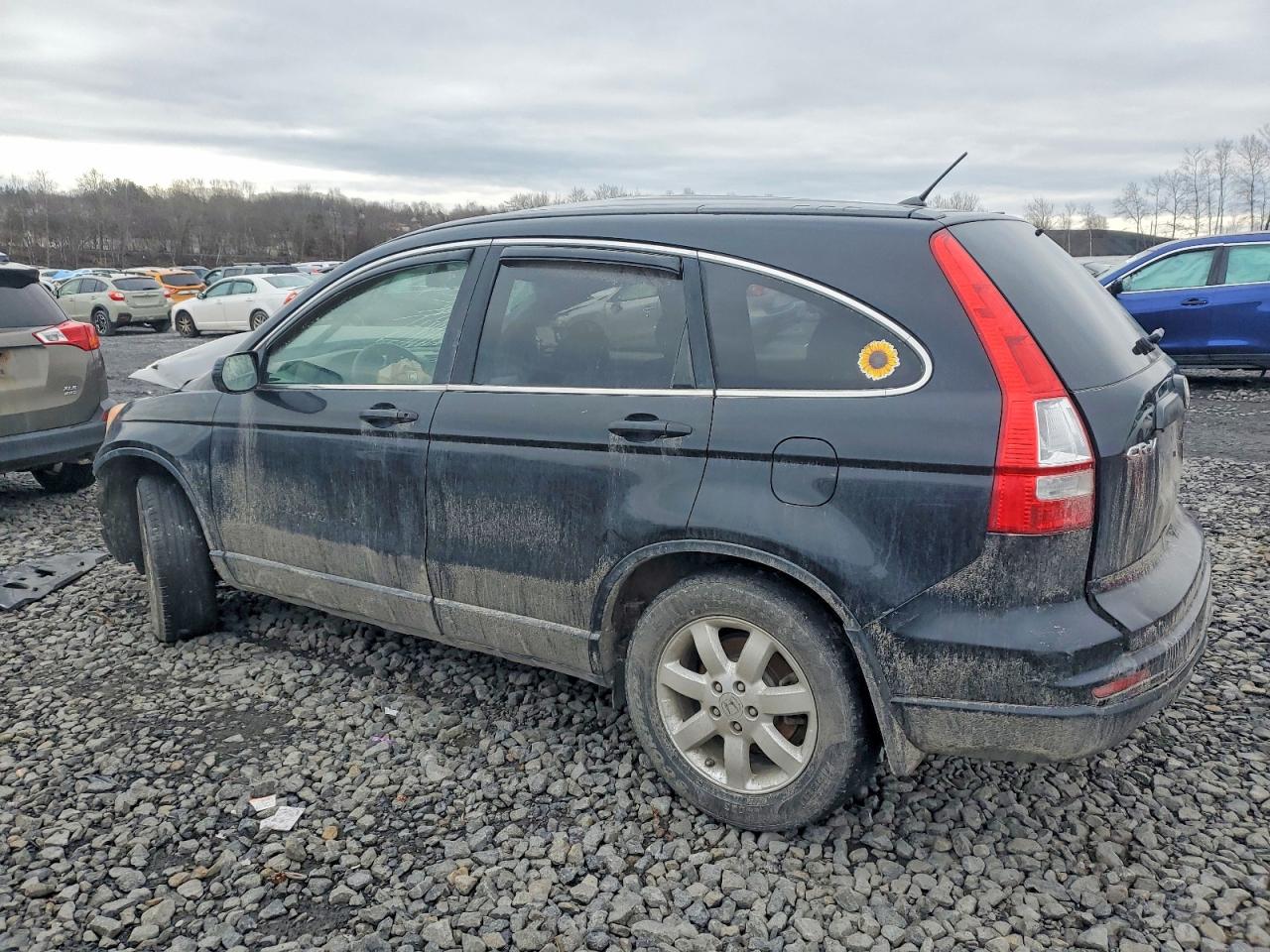 2011 HONDA CR-V SE photo 2