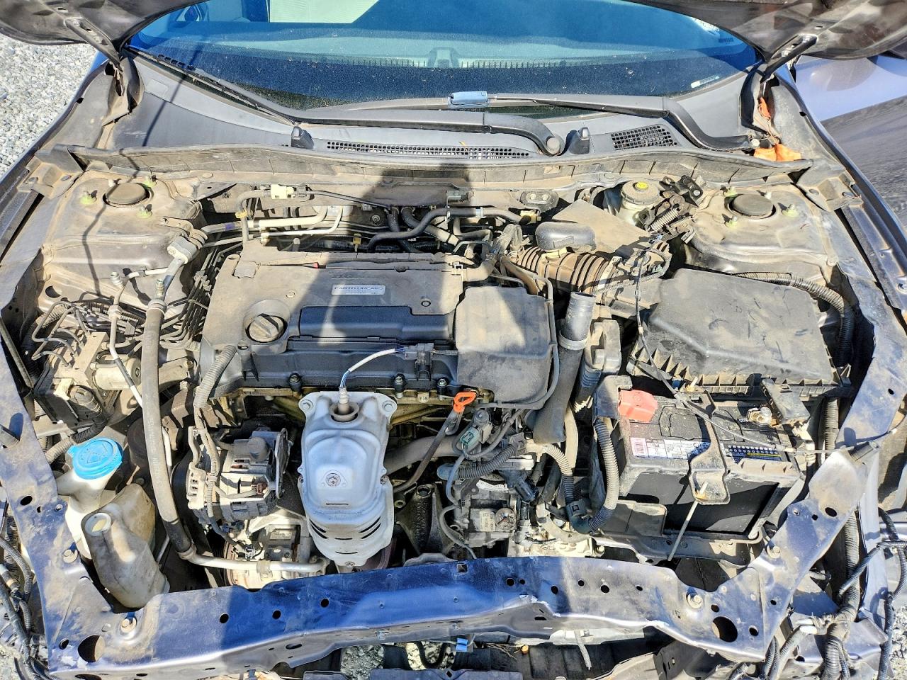2017 HONDA ACCORD LX photo 41