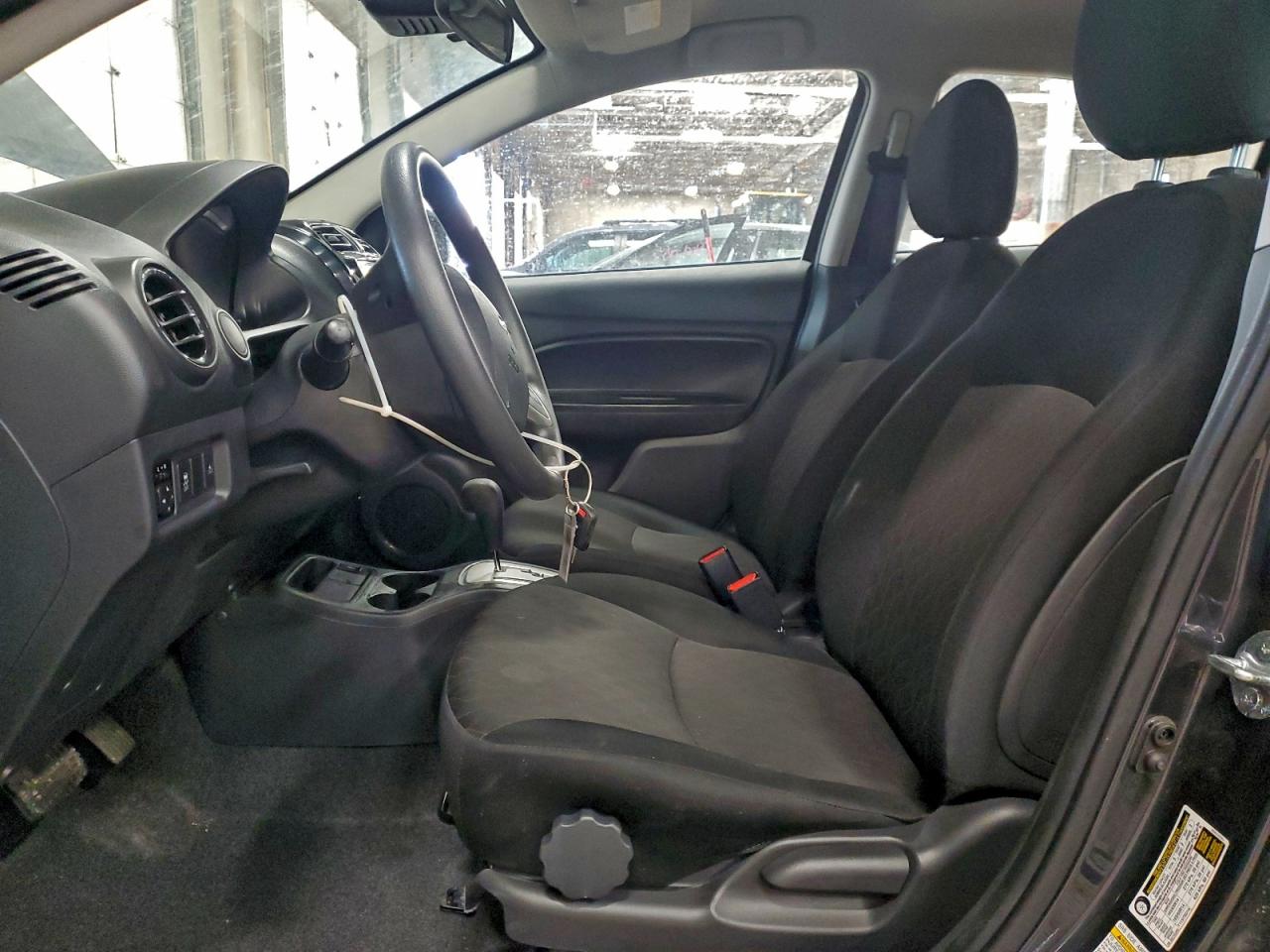 2024 MITSUBISHI MIRAGE ES photo 7
