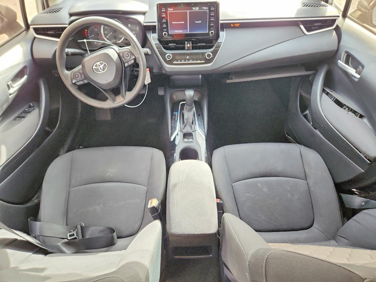 2020 TOYOTA COROLLA LE photo 8