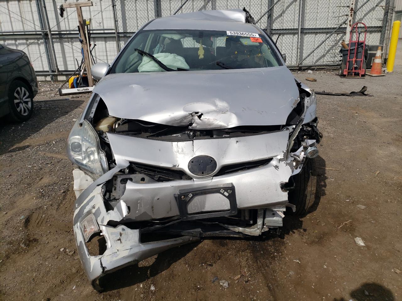 2011 TOYOTA PRIUS photo 5