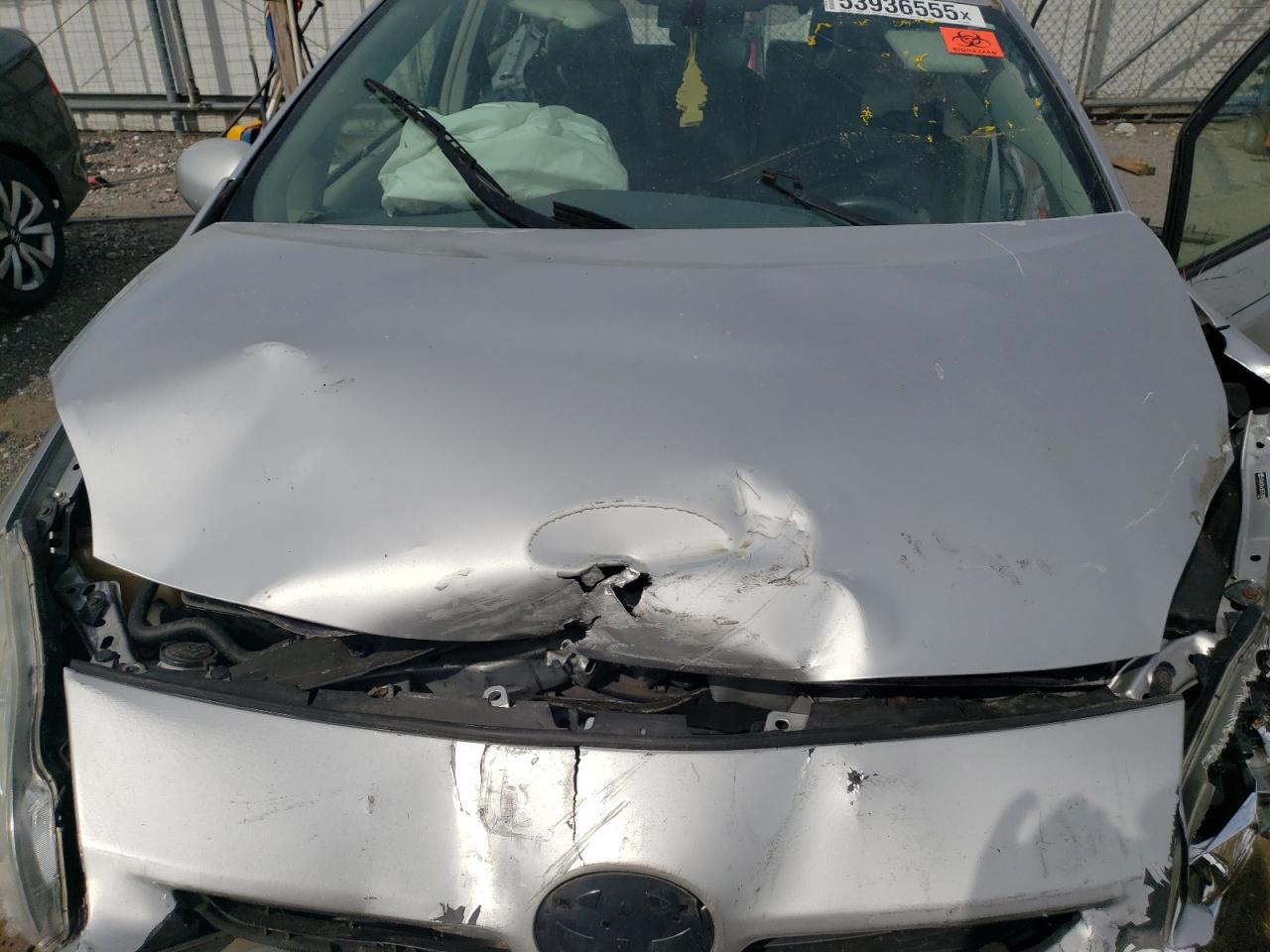 2011 TOYOTA PRIUS photo 11