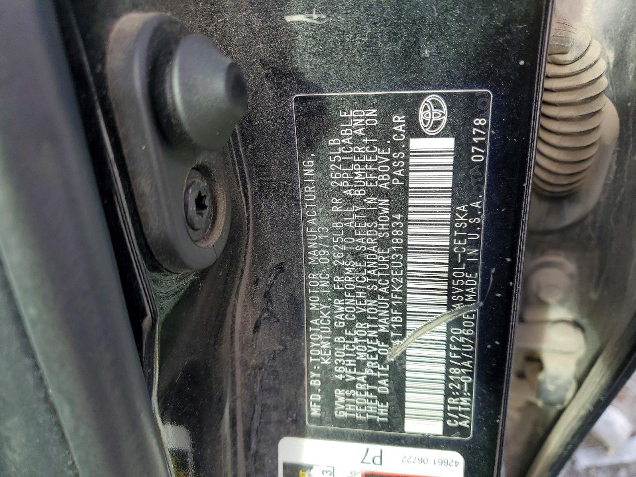 2014 TOYOTA CAMRY L photo 12