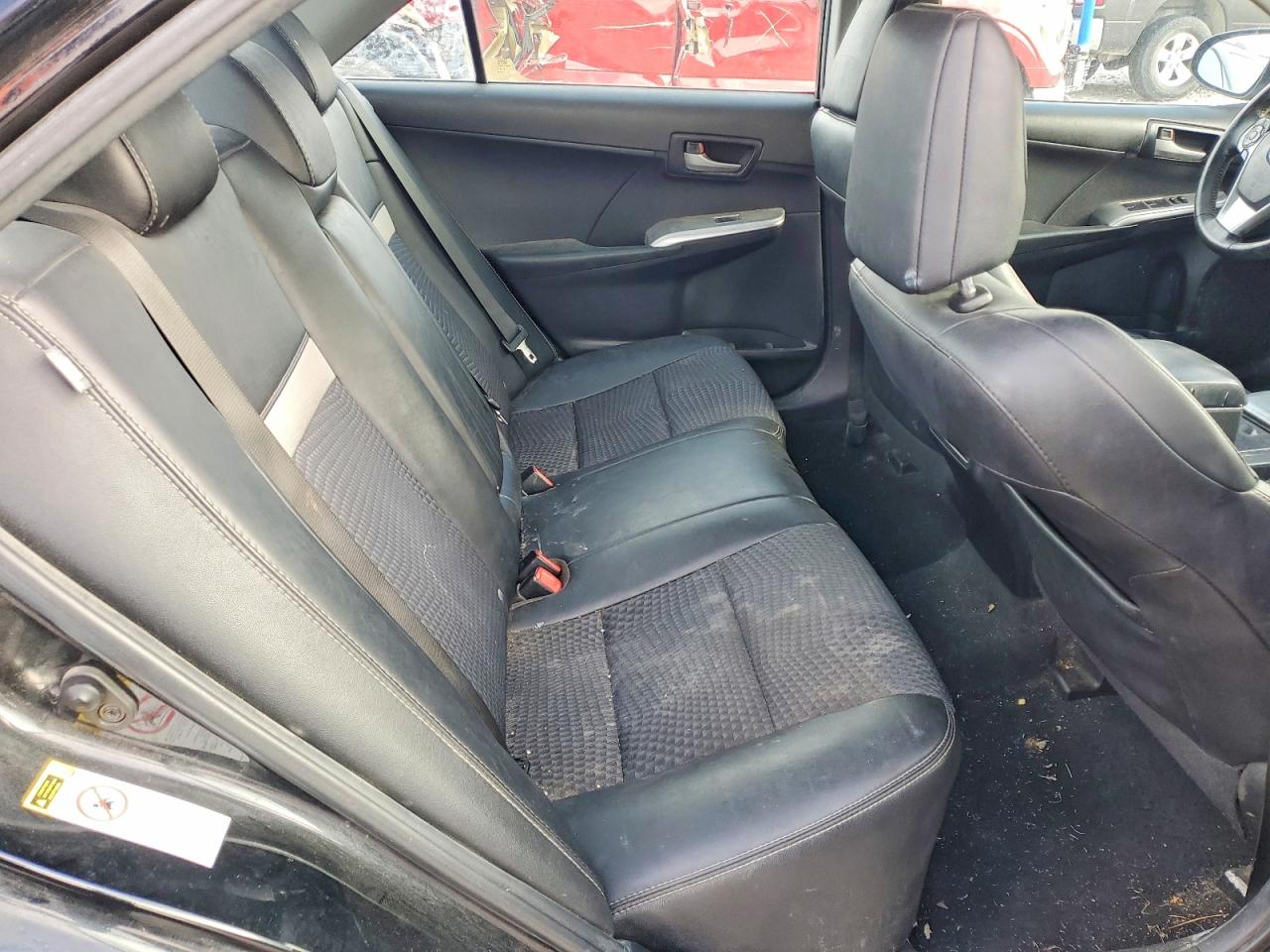 2014 TOYOTA CAMRY L photo 10