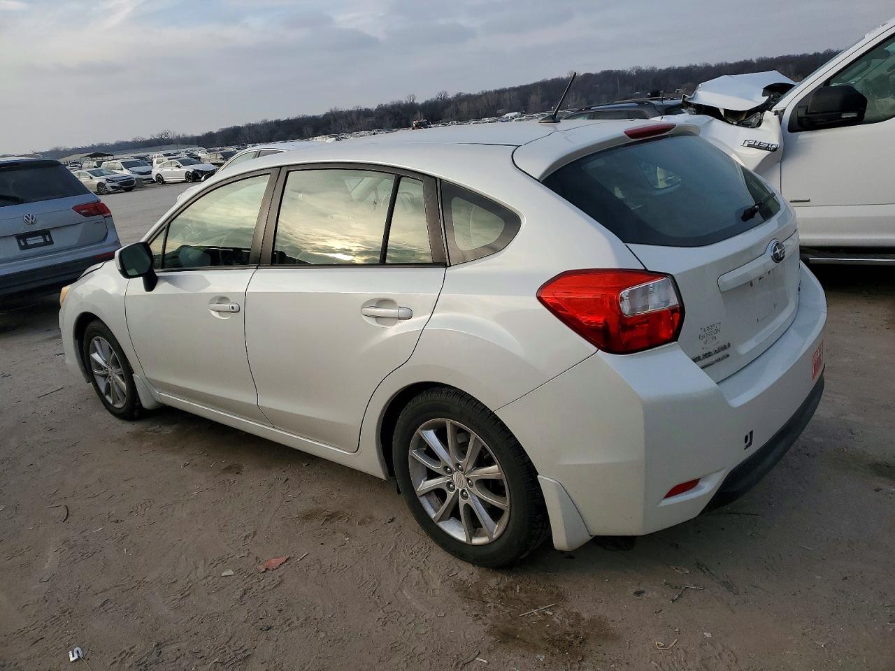 2012 SUBARU IMPREZA PREMIUM photo 2