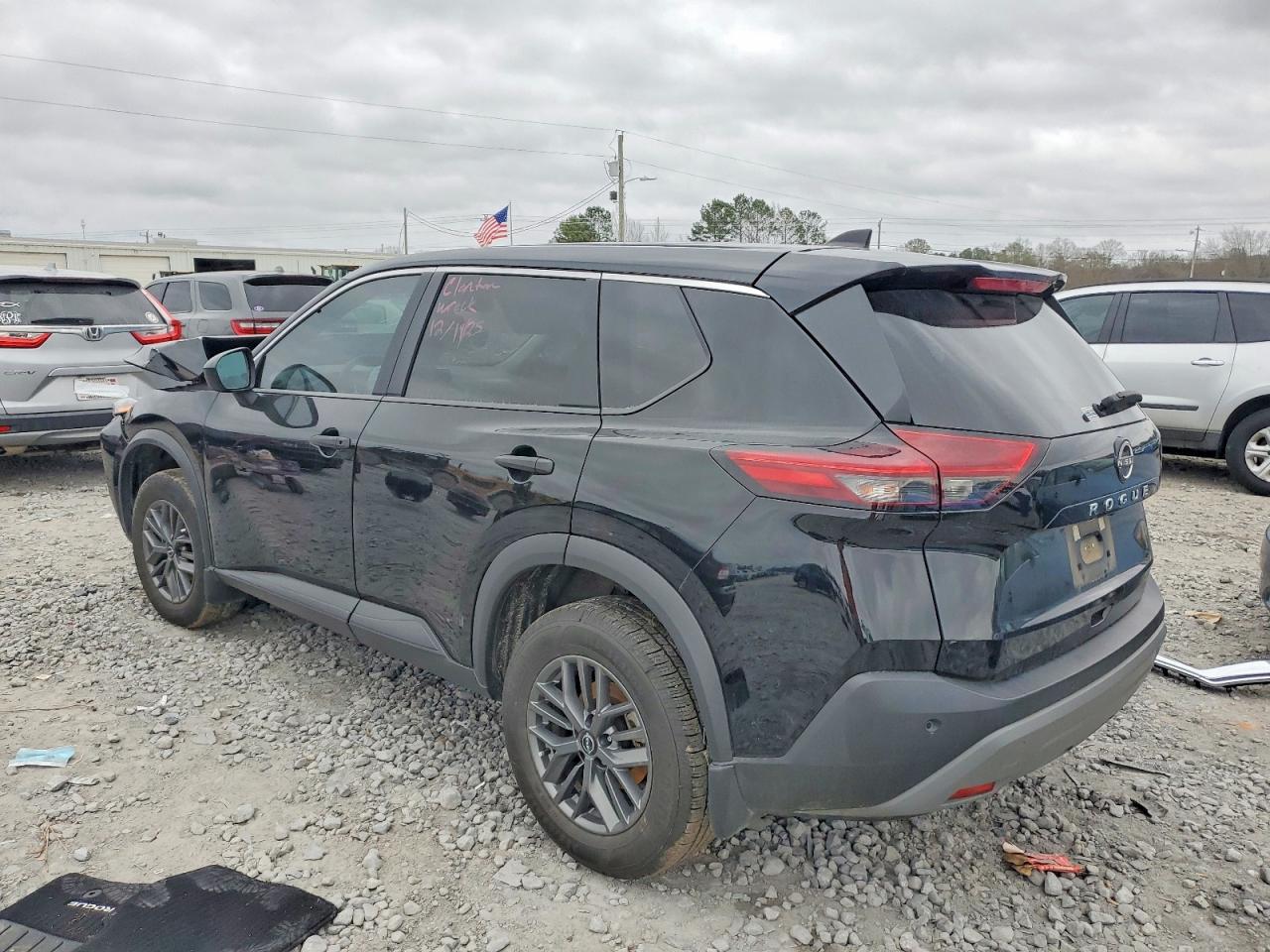 2023 NISSAN ROGUE S photo 3