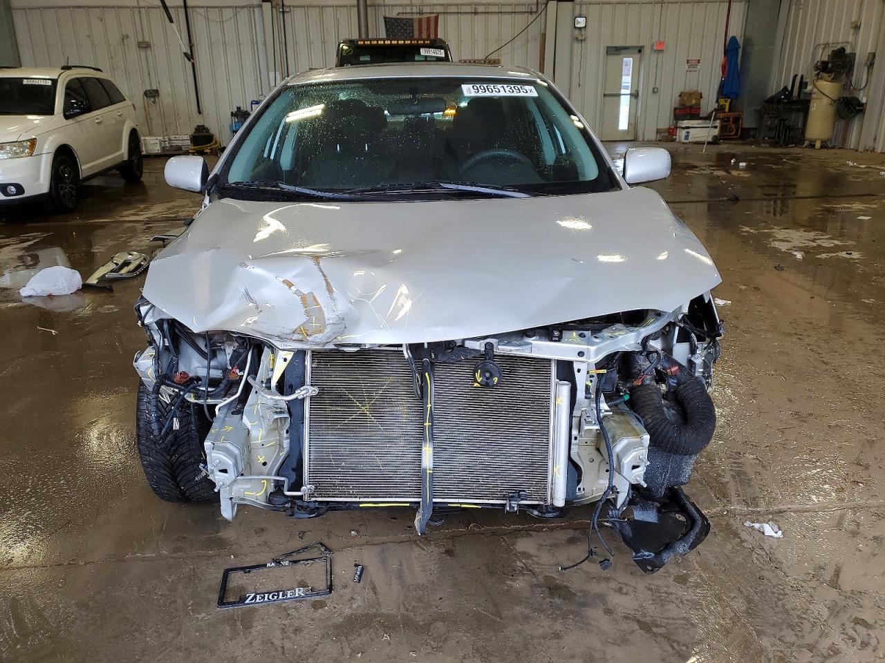 2012 TOYOTA COROLLA BASE photo 5