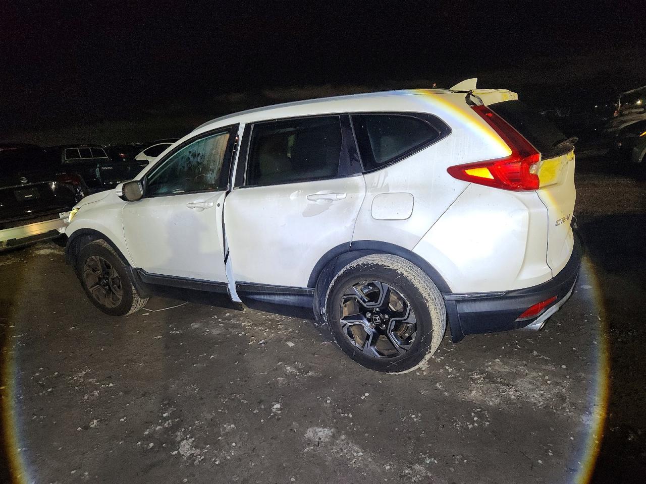 2018 HONDA CR-V TOURING photo 2