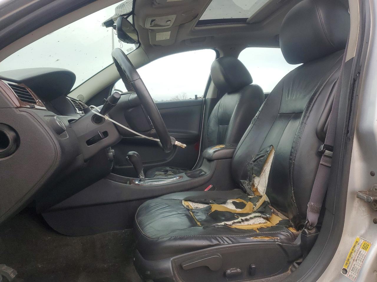 2011 CHEVROLET IMPALA LTZ photo 7