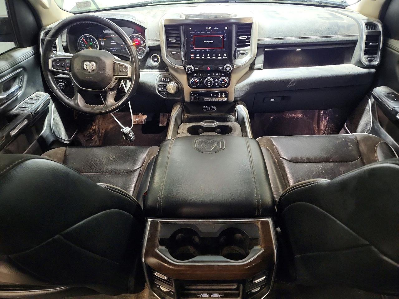 2021 RAM 1500 LARAMIE photo 8