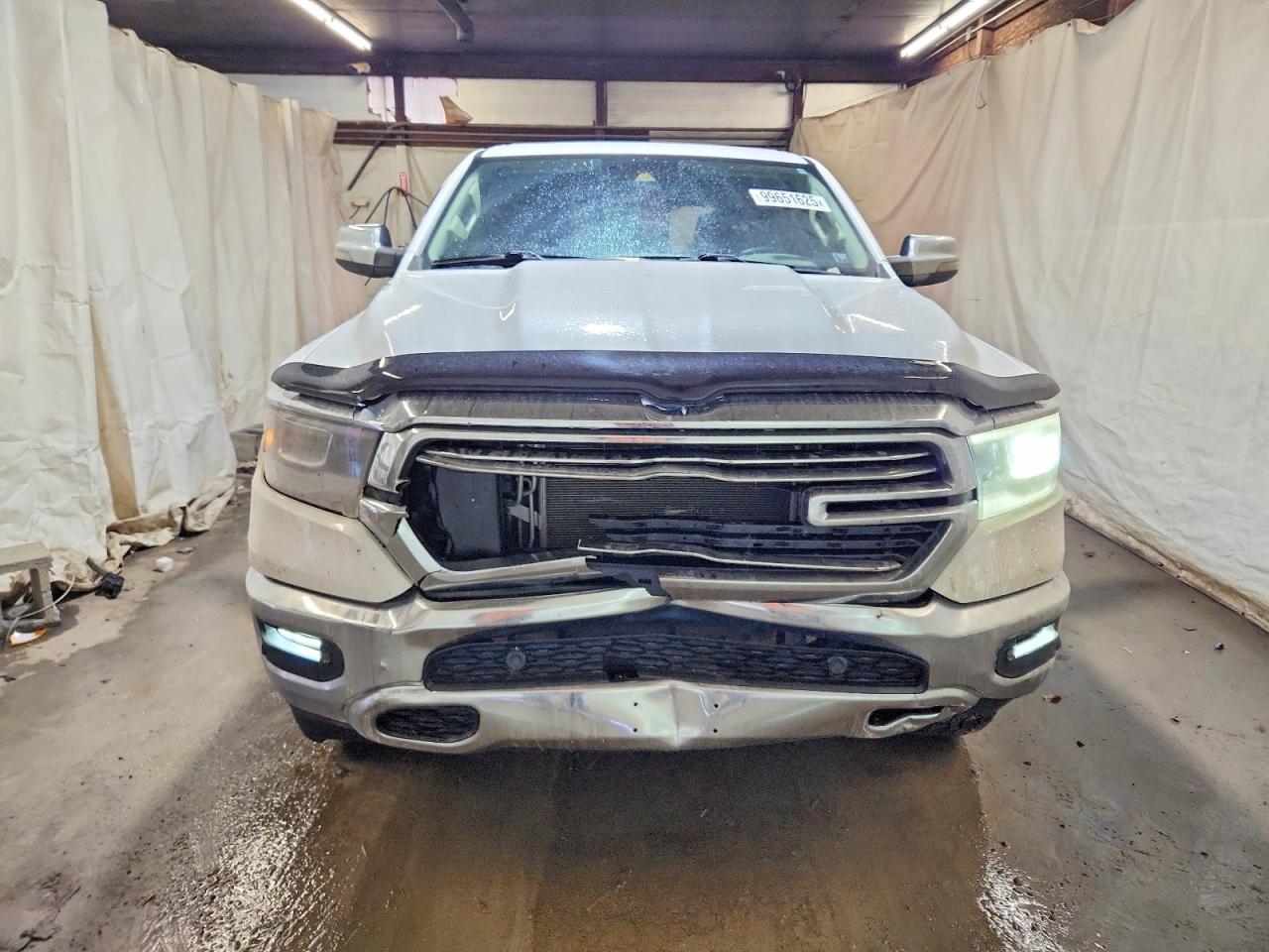 2021 RAM 1500 LARAMIE photo 5