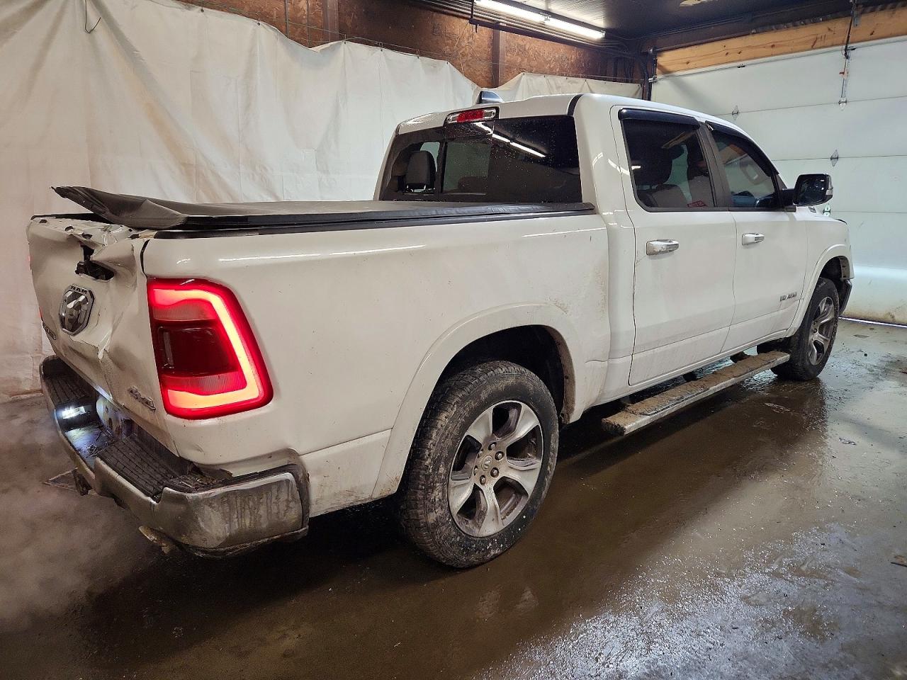 2021 RAM 1500 LARAMIE photo 3