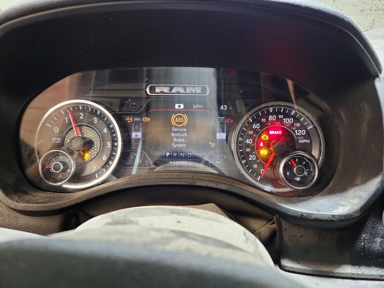2021 RAM 1500 LARAMIE photo 9