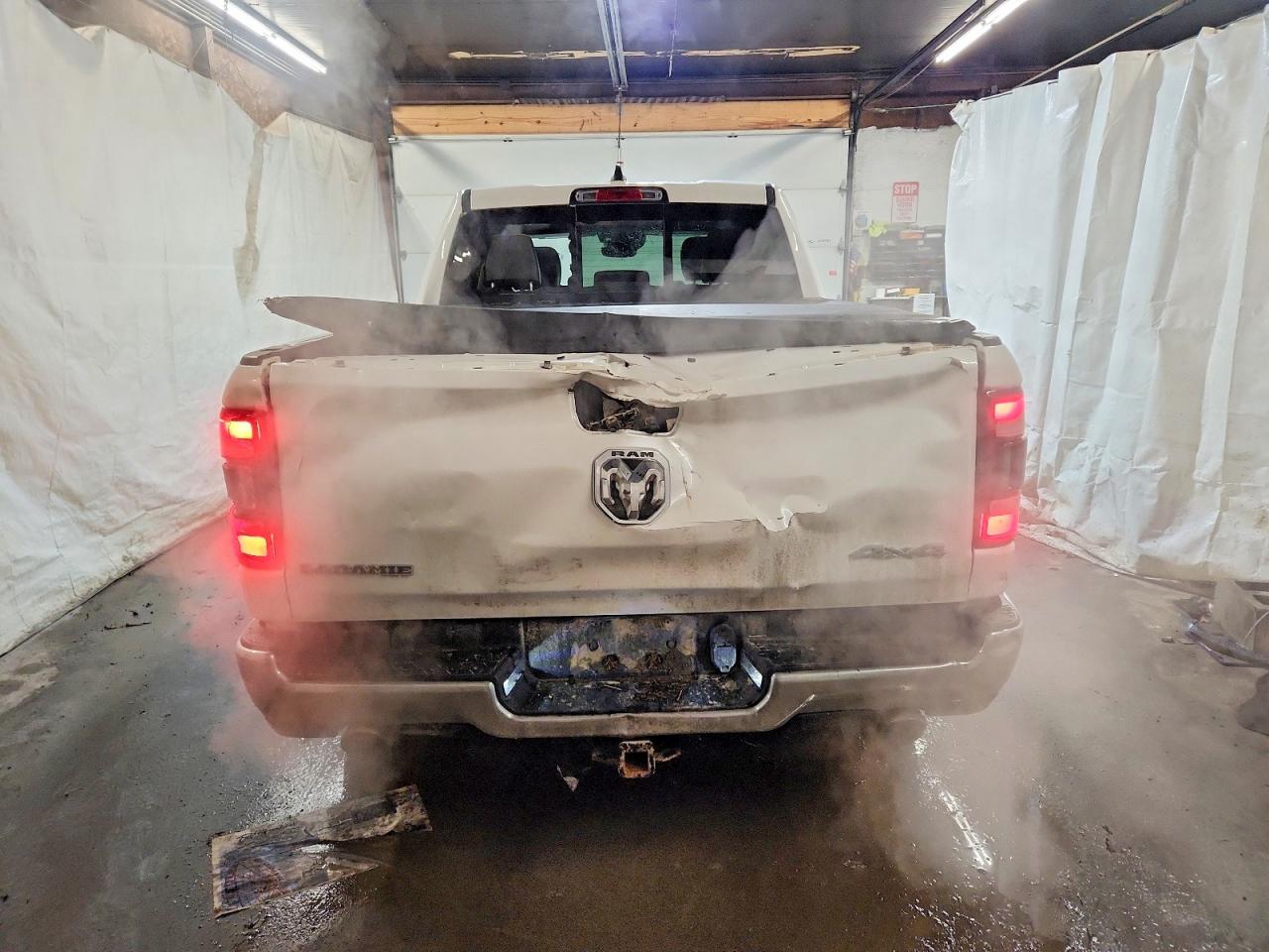 2021 RAM 1500 LARAMIE photo 6