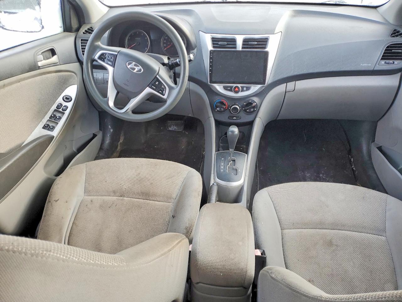2012 HYUNDAI ACCENT GLS photo 8