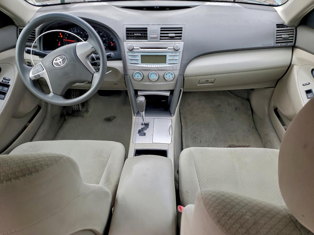 2009 TOYOTA CAMRY BASE photo 8