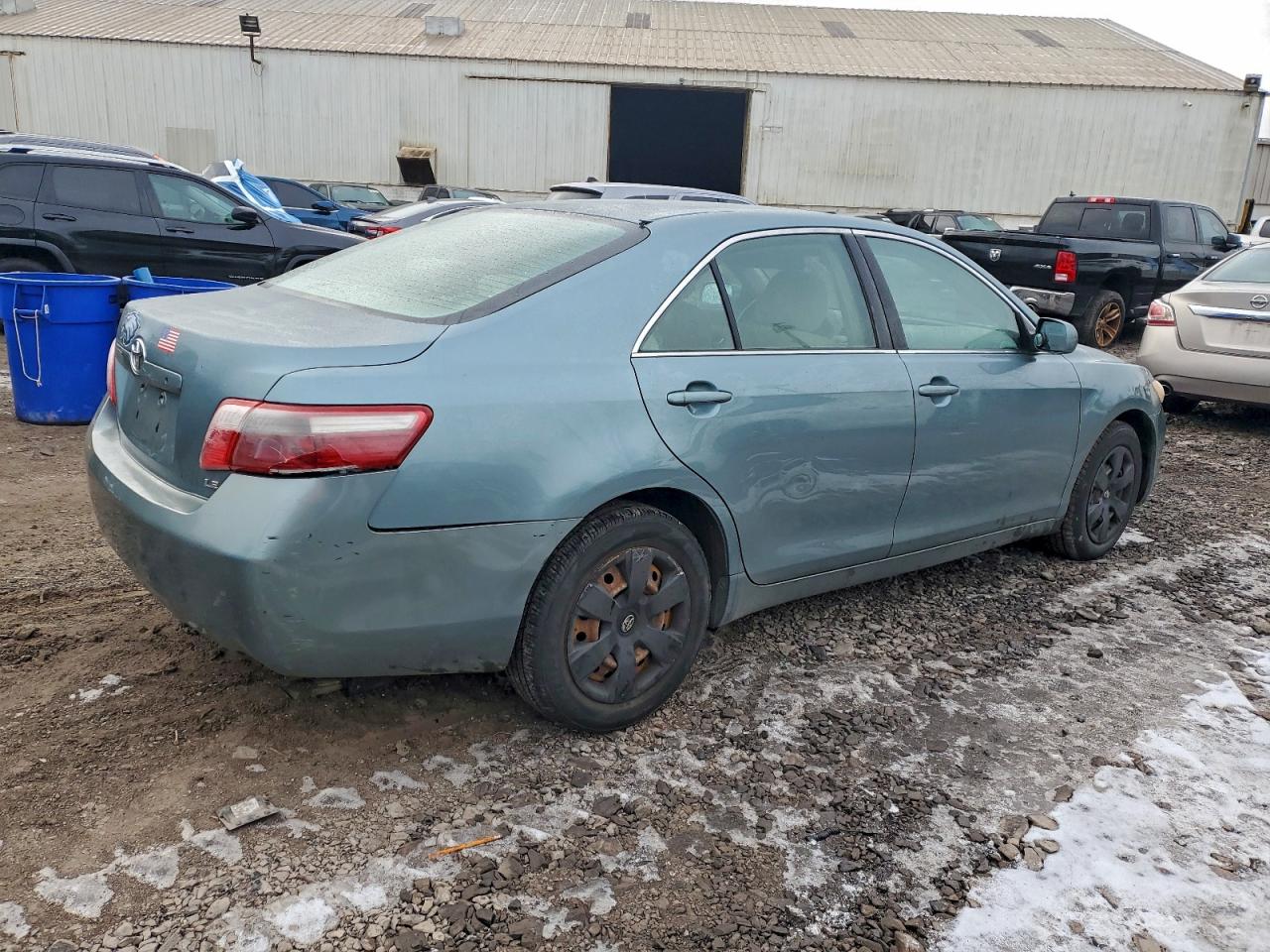 2009 TOYOTA CAMRY BASE photo 3
