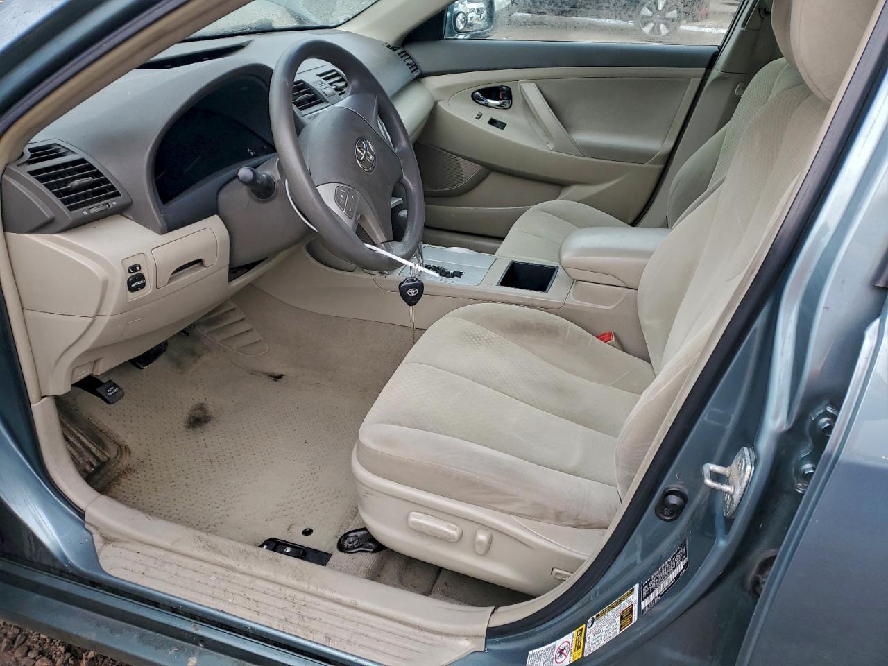 2009 TOYOTA CAMRY BASE photo 7