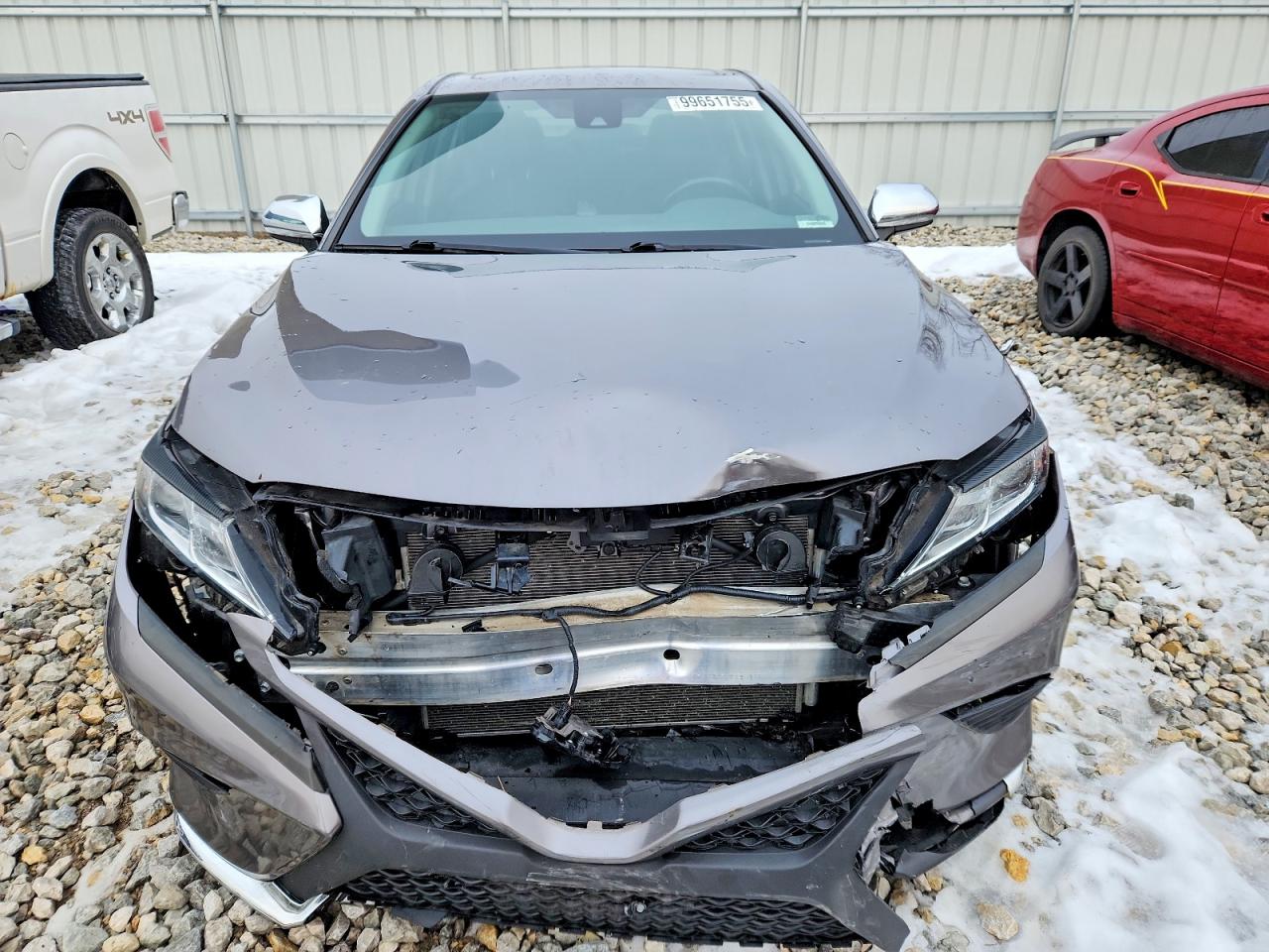 2019 TOYOTA CAMRY L photo 5
