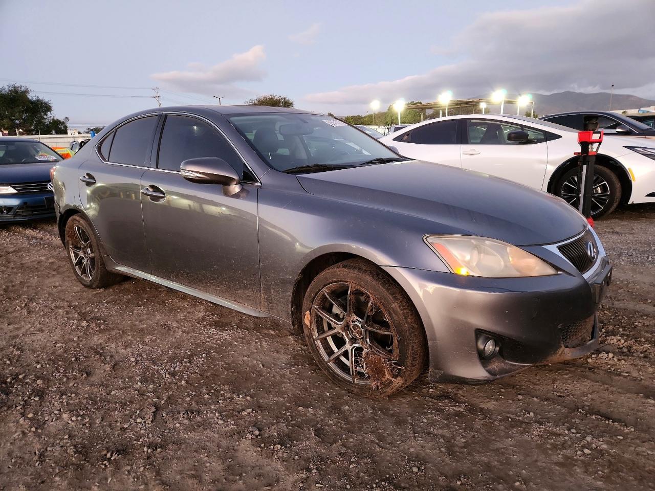 2012 LEXUS IS 250 photo 4