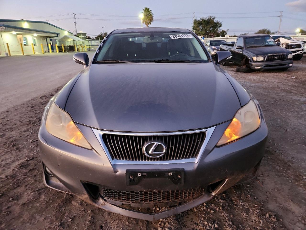2012 LEXUS IS 250 photo 5