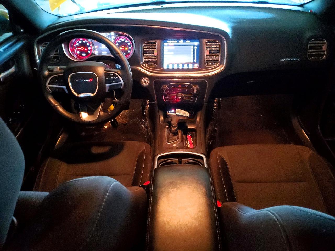 2018 DODGE CHARGER R/T photo 8