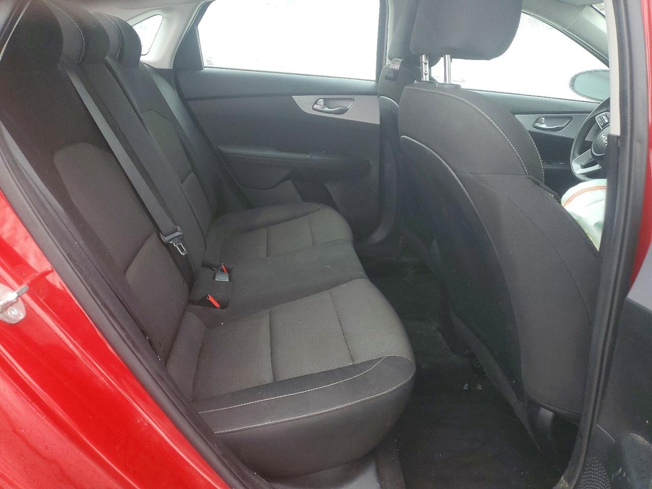2023 KIA FORTE LX photo 7