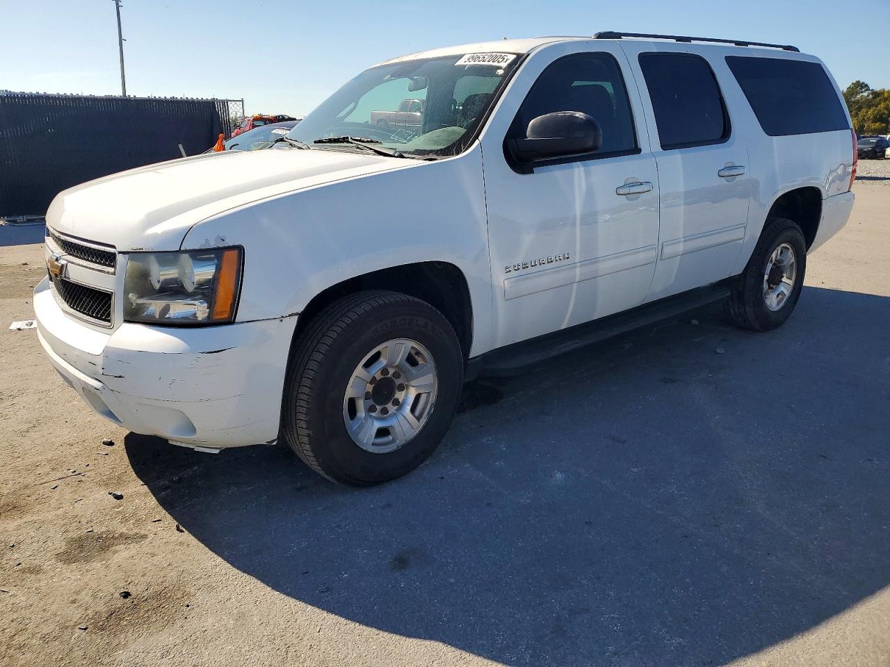 2011 CHEVROLET SUBURBAN