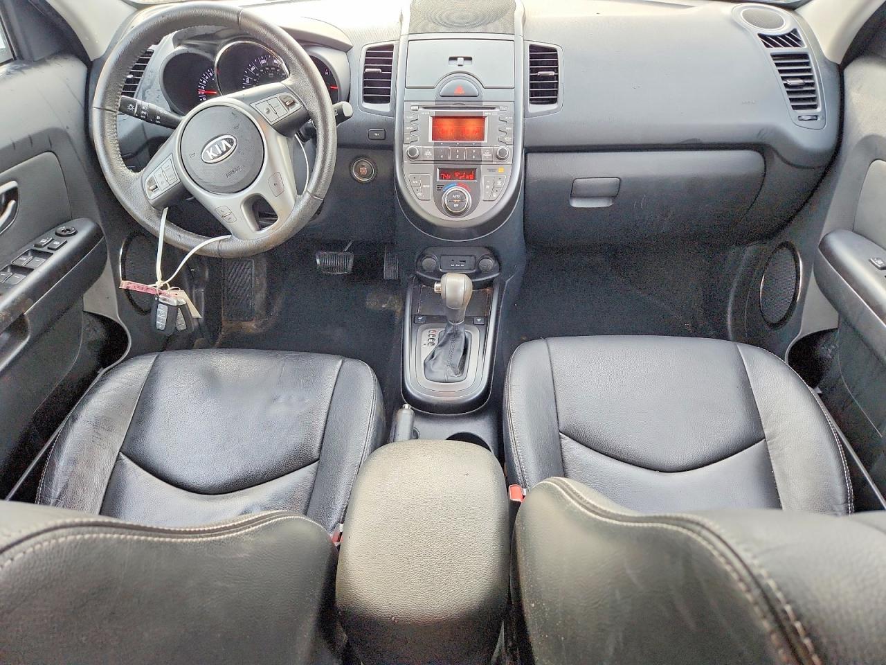 2011 KIA SOUL + photo 15
