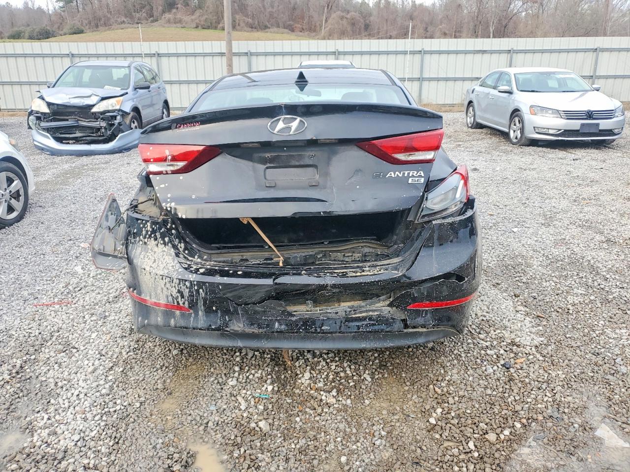 2017 HYUNDAI ELANTRA SE photo 6