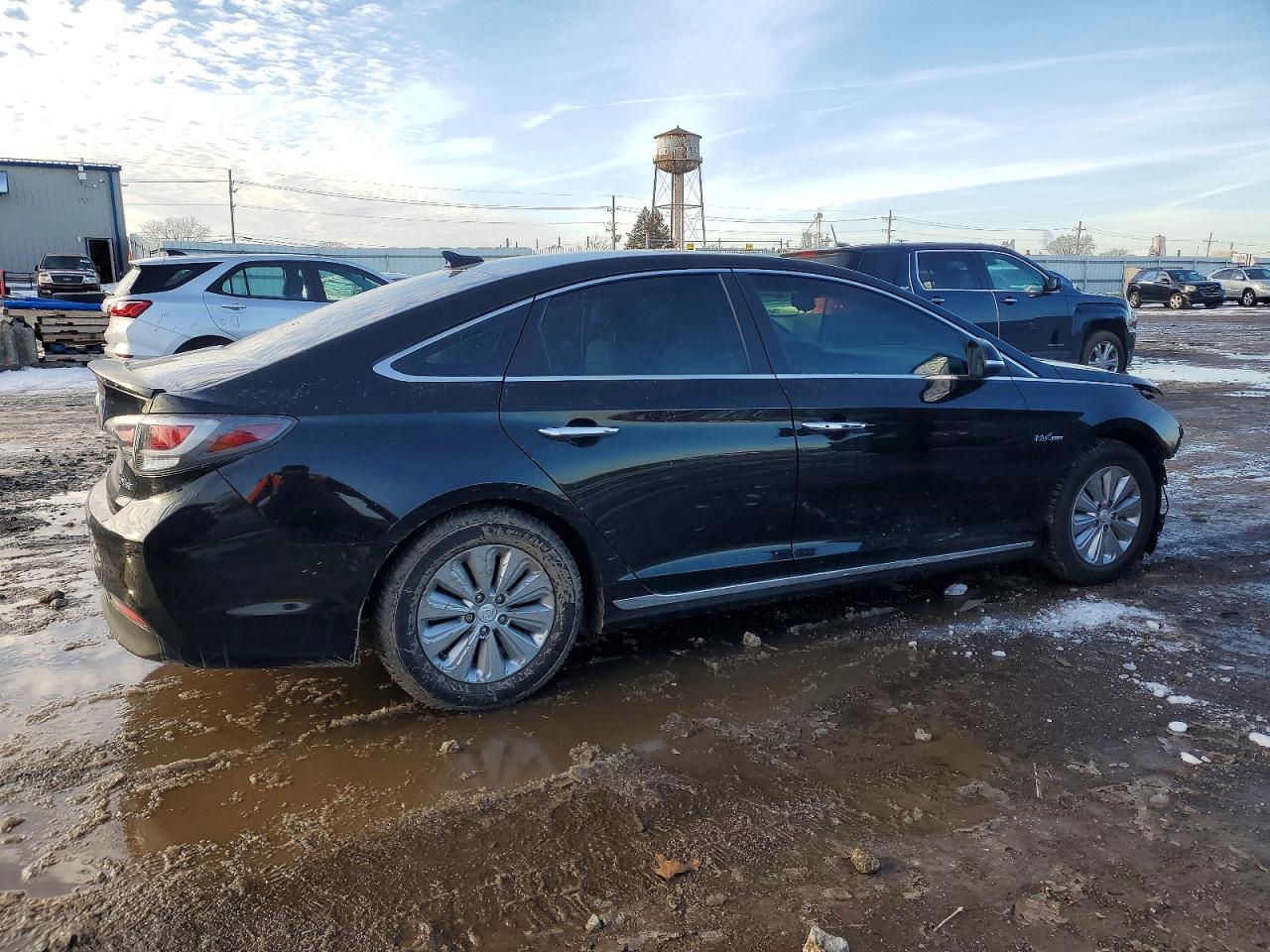 2016 HYUNDAI SONATA HYBRID photo 3