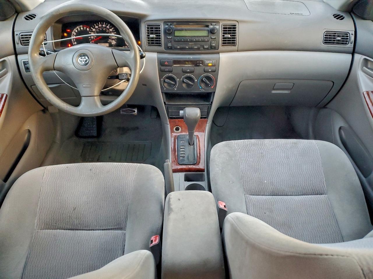2006 TOYOTA COROLLA CE photo 8