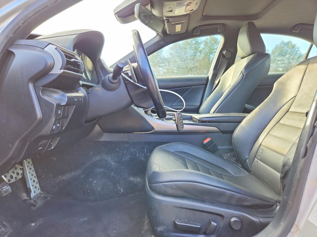 2019 LEXUS IS 350 photo 7