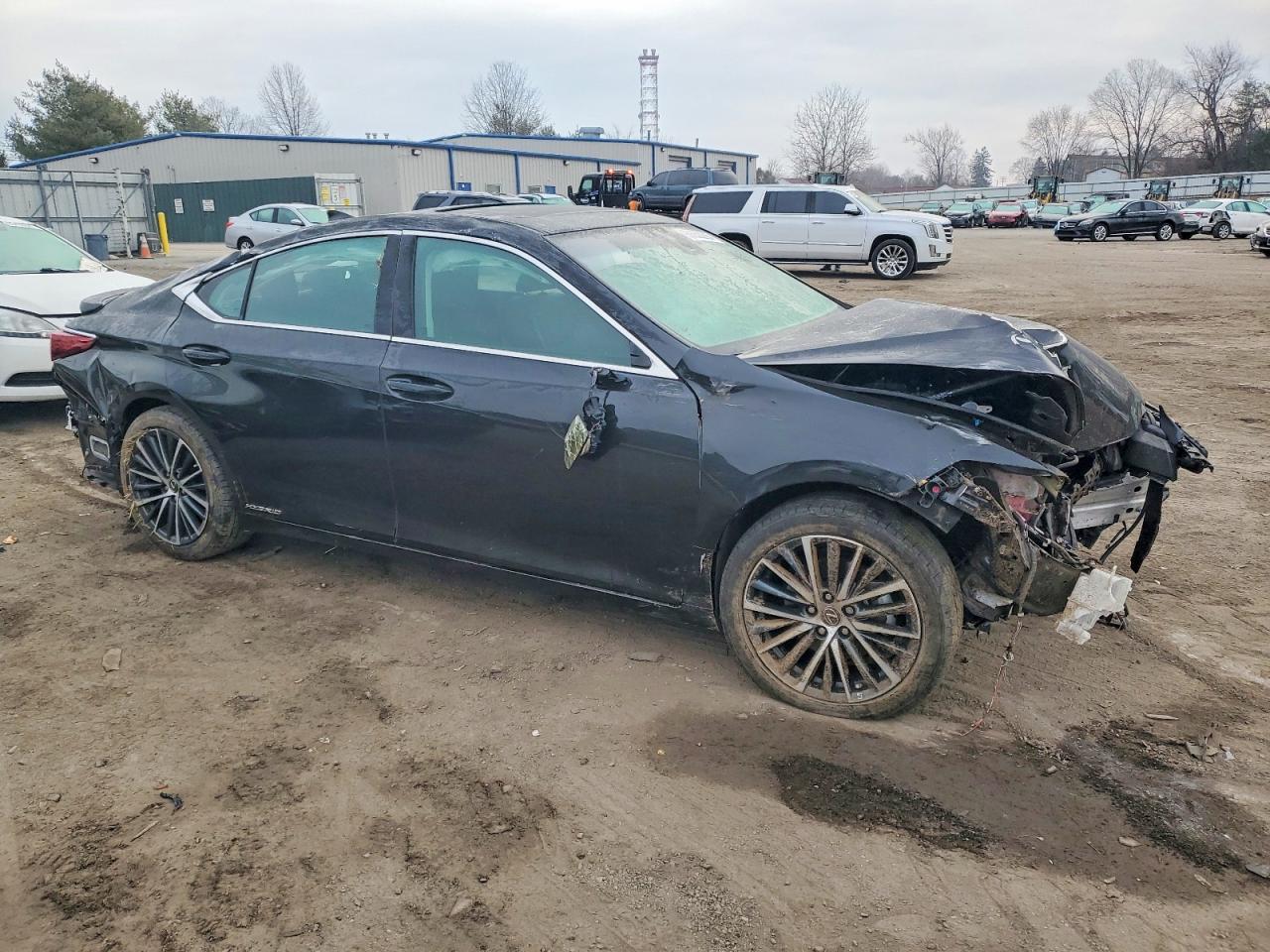2022 LEXUS ES 300H BASE photo 4