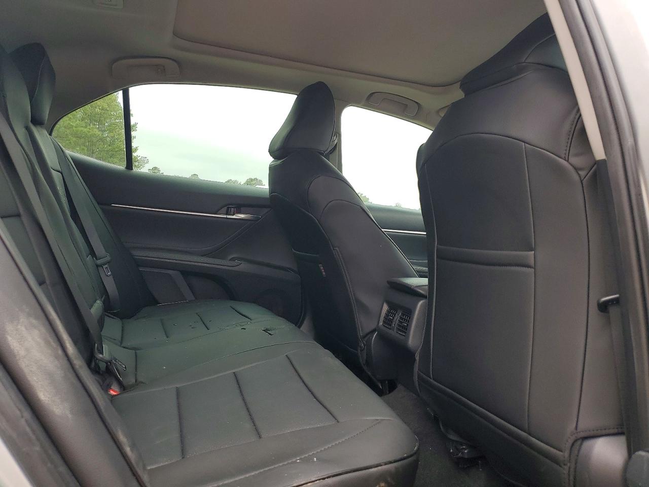 2018 TOYOTA CAMRY XSE photo 10