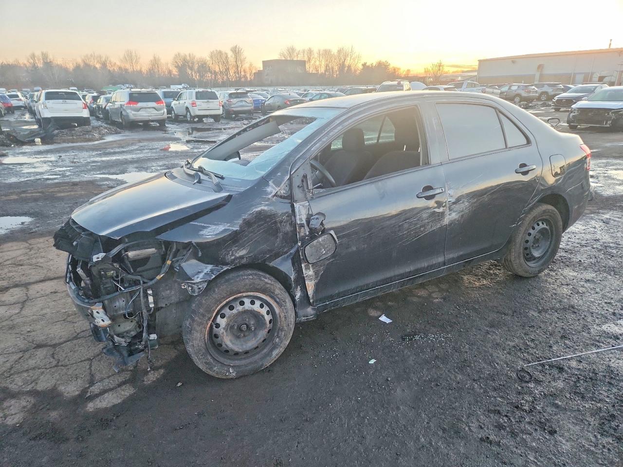 2008 TOYOTA YARIS