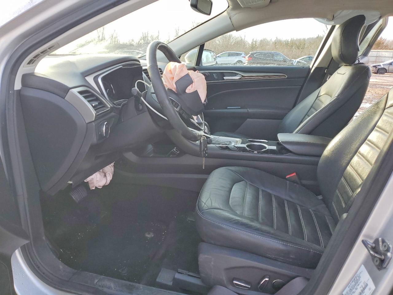 2013 FORD FUSION SE photo 7