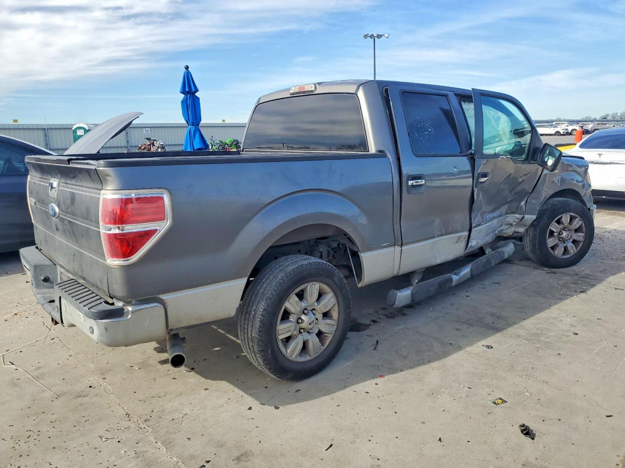 2010 FORD F150 SUPERCREW photo 3