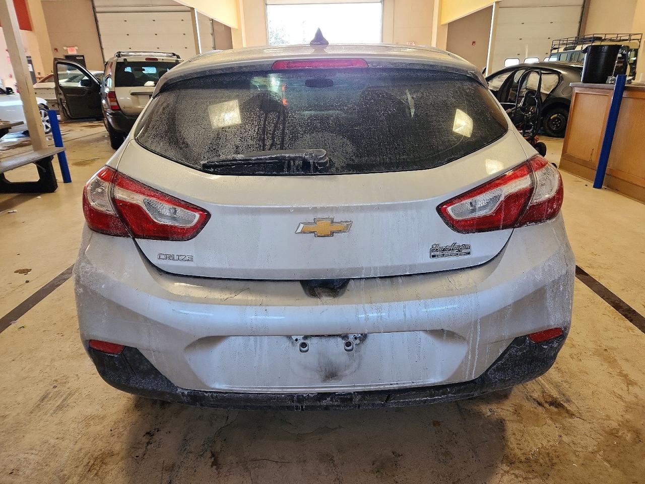 2019 CHEVROLET CRUZE LS photo 6