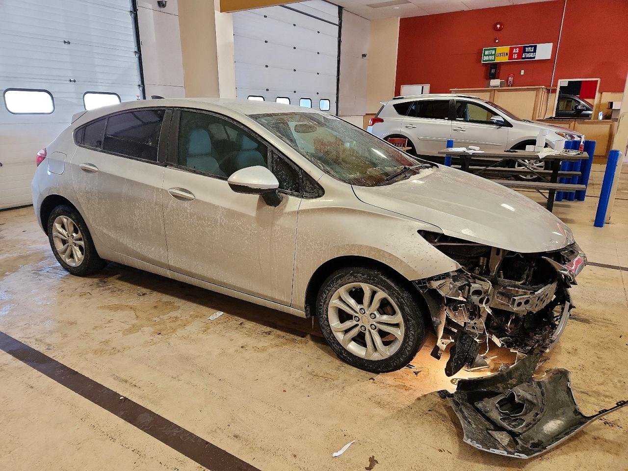 2019 CHEVROLET CRUZE LS photo 4