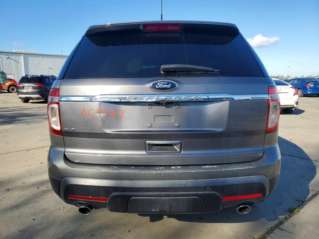 2014 FORD EXPLORER XLT photo 6