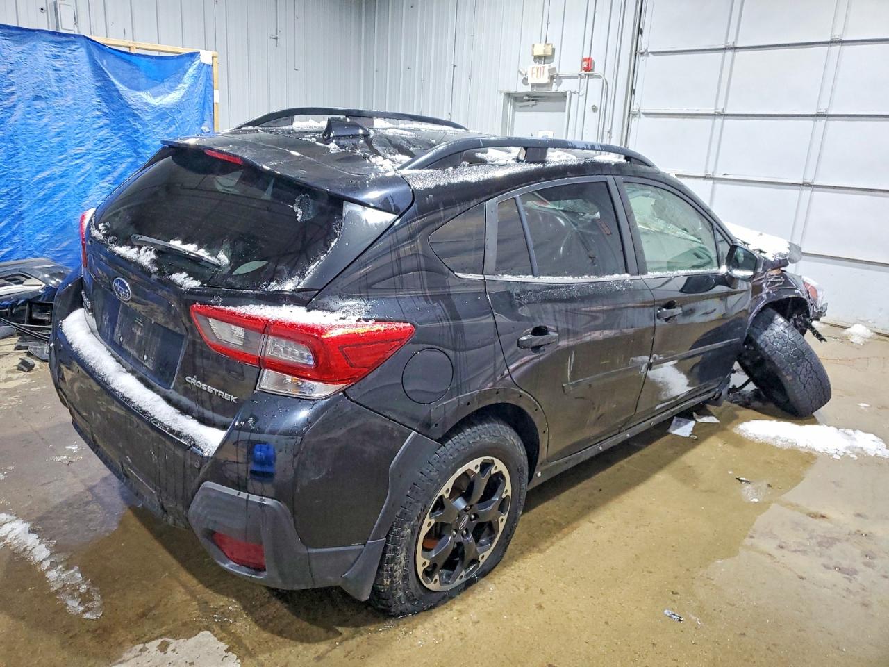 2021 SUBARU CROSSTREK LIMITED photo 3