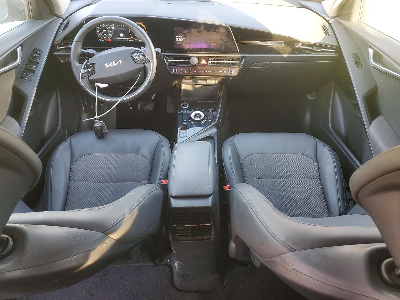 2024 KIA NIRO WIND photo 8