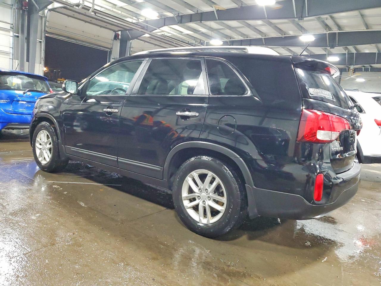 2014 KIA SORENTO LX photo 2