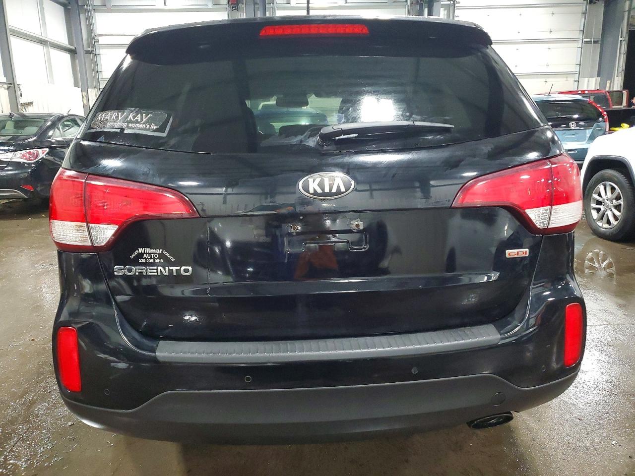 2014 KIA SORENTO LX photo 6